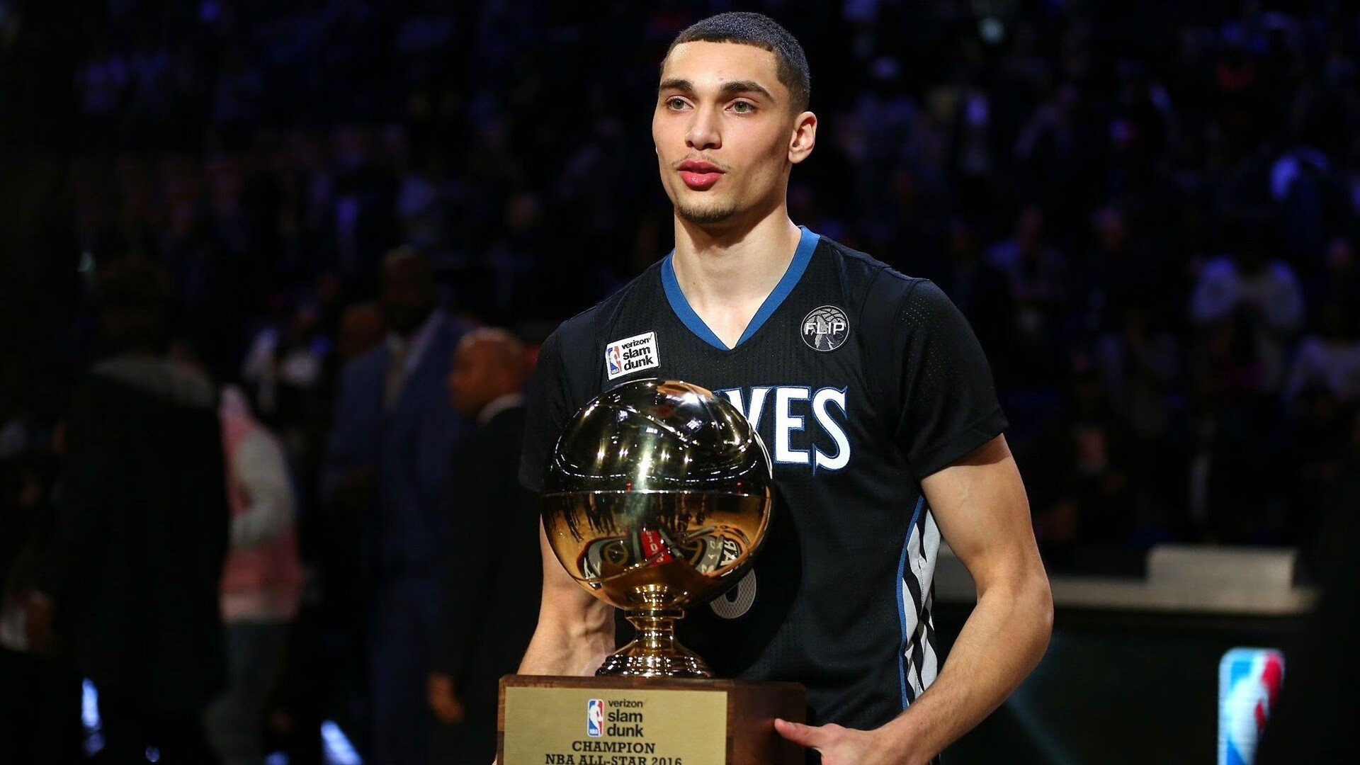 胡志明市马拉松：越南跑者勇夺冠军，赛事精彩纷呈！，越南胡志明市航拍